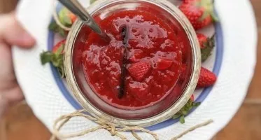 Braškių ir pomidorų uogienė