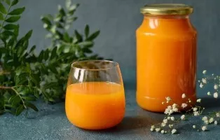 Moliūgų sultys su džiovintais abrikosais žiemai