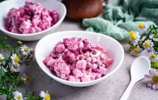 Vinegreto salotos su majonezu